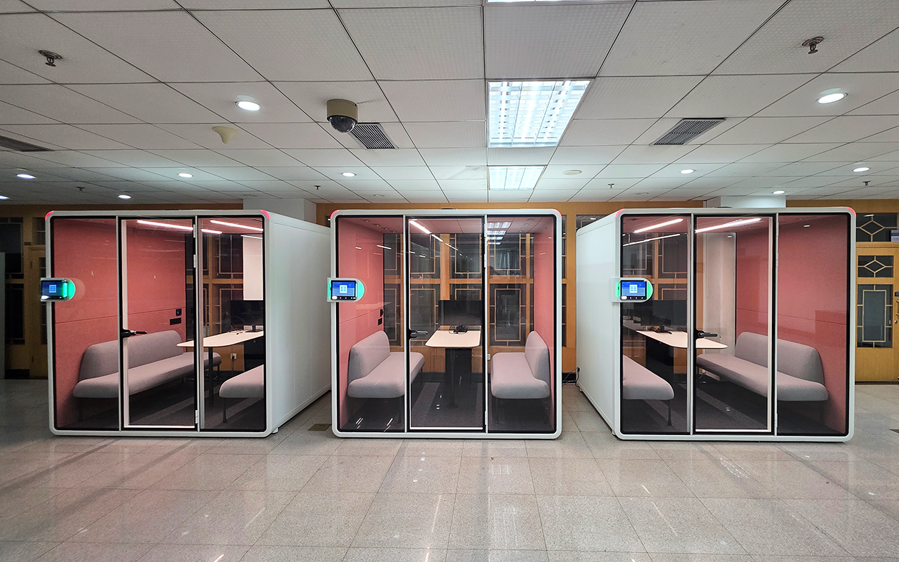 최신 회사 사례 Minzu University of China for Nationalities Silent Cabin Project