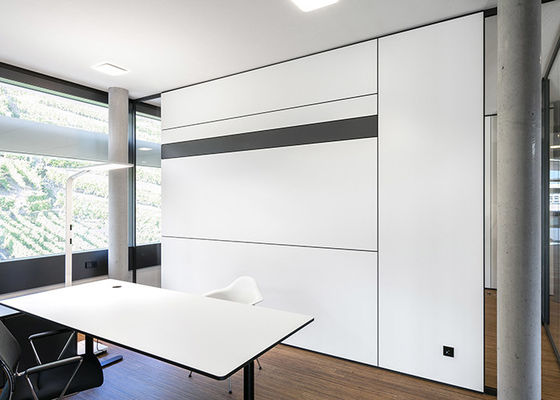 Glazed Partition Wall No Chemical Pollution Soundproof Wall Support Disassemble