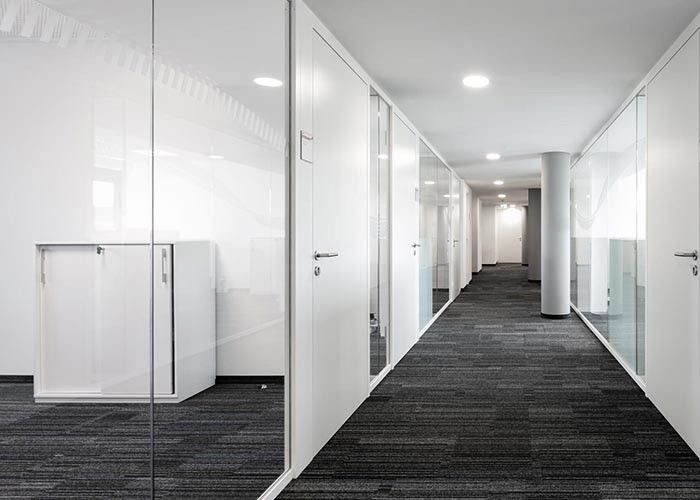 108 Series Frameless Glass Partition Wall Transparent Room Dividers With Double 12mm Glass