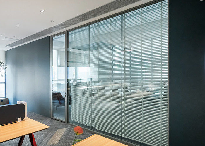 Frameless Glass Partition High-end Partition With Adjustable Privacy Shutters For Office Division