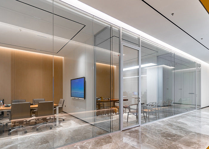 Open-Plan Partitioning Systems 90 series Frameless Glass Partition for office division